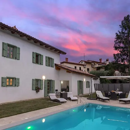 Pool & Sauna Gizela - Happy Villa Kojsko