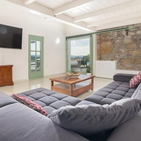 Pool & Sauna Gizela - Happy Villa Kojsko