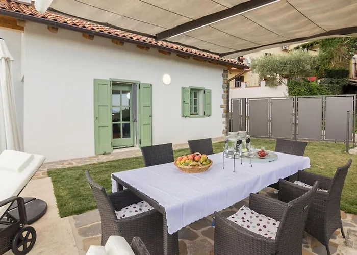 Pool & Sauna Gizela - Happy Kojsko