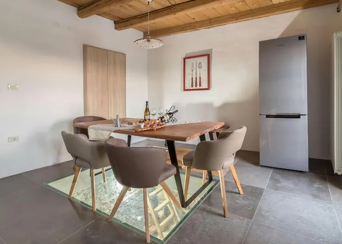 Pool & Sauna Gizela - Happy Kojsko