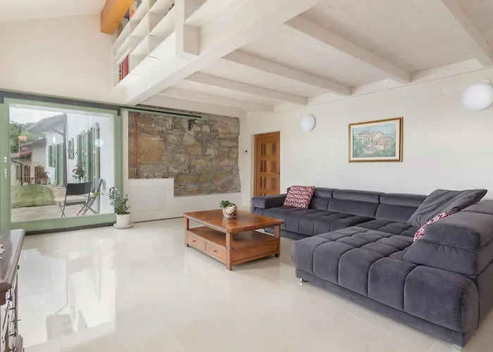 Pool & Sauna Gizela - Happy